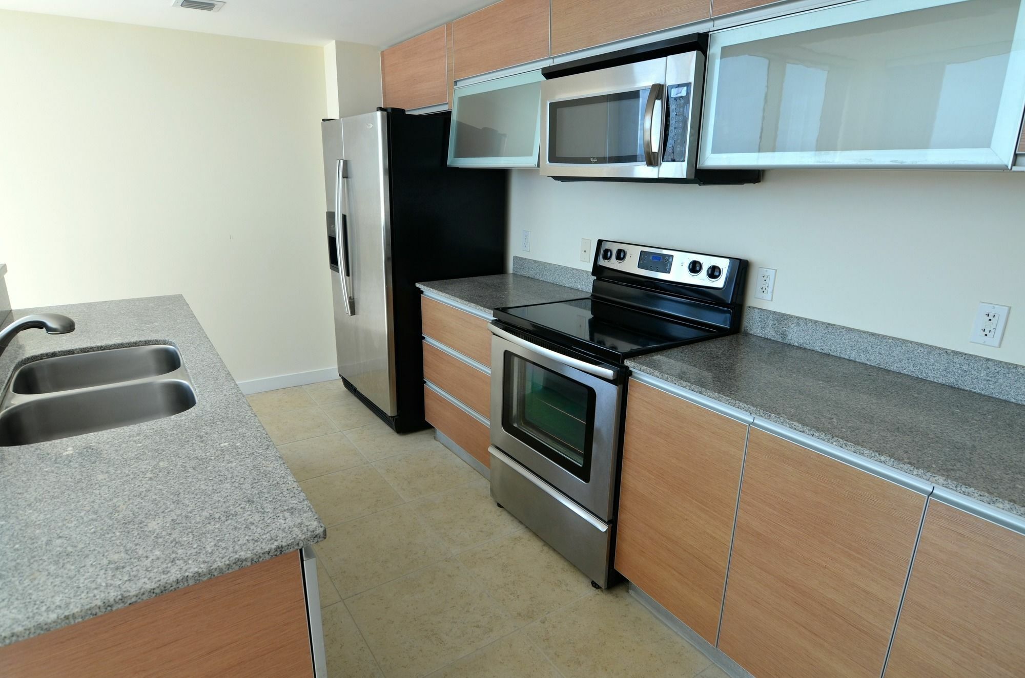 Riviera Luxury Living At River Oaks Marina And Tower Miami Exterior photo