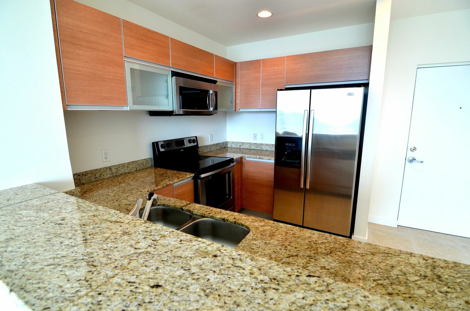 Riviera Luxury Living At River Oaks Marina And Tower Miami Exterior photo